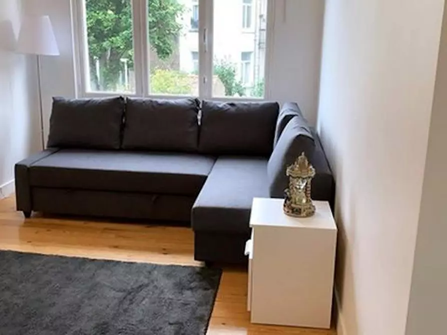 Immagine 3 di Appartamento in affitto  in Avenue des Villas a Saint-Gilles