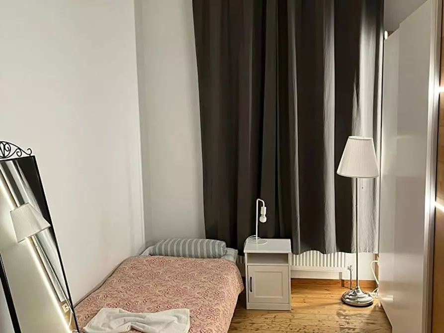 Immagine 4 di Appartamento in affitto  in Avenue des Villas a Saint-Gilles