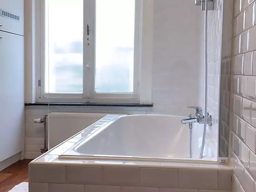 Immagine 2 di Appartamento in affitto  in Avenue des Villas a Saint-Gilles