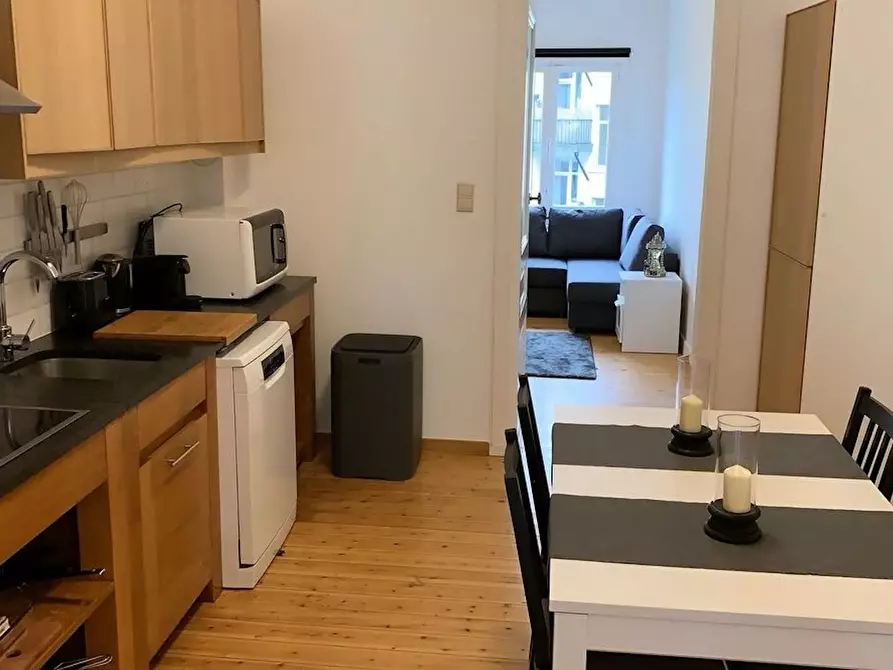 Immagine 8 di Appartamento in affitto  in Avenue des Villas a Saint-Gilles