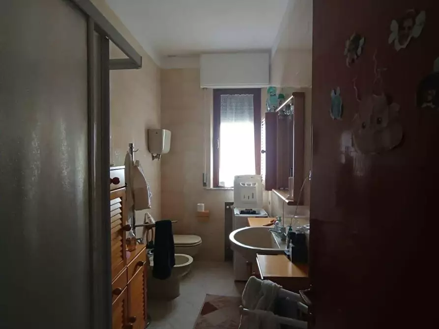 Immagine 9 di Camera in affitto  in Via Monte Santo a Siena