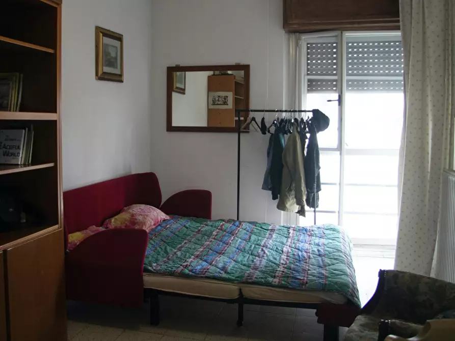Immagine 4 di Camera in affitto  in Via Giuseppe de Robertis a Roma