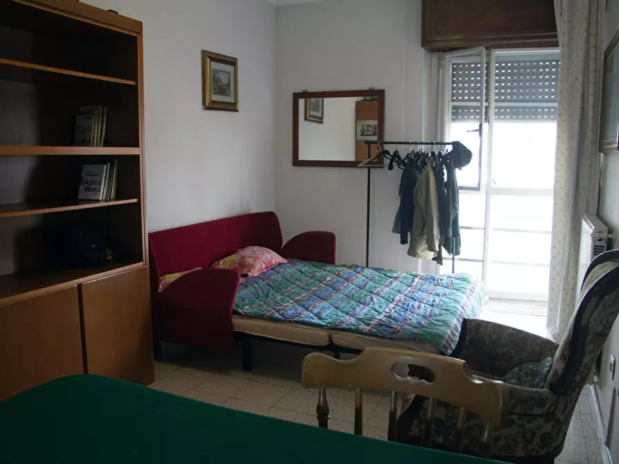 Immagine 7 di Camera in affitto  in Via Giuseppe de Robertis a Roma