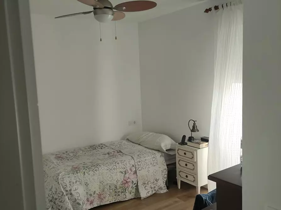 Immagine 10 di Camera in affitto  in Calle Previsión a Sevilla