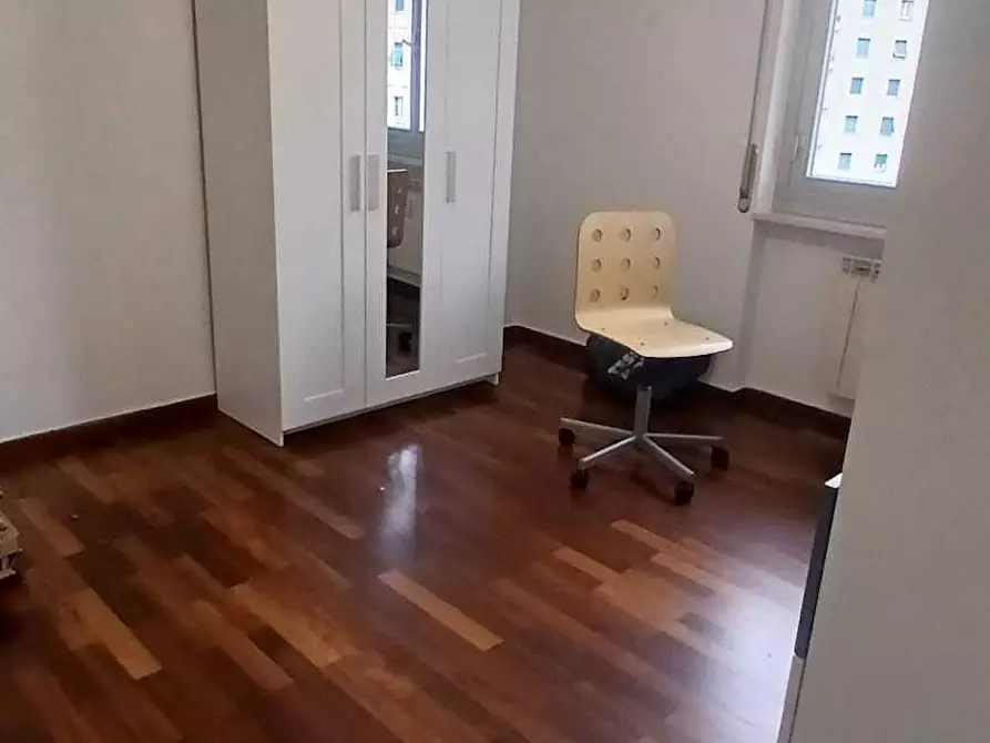 Immagine 1 di Camera in affitto  in Corso Sardegna a Genova