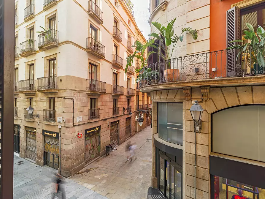 Immagine 10 di Appartamento in affitto  in Carrer de la Canuda a Barcelona
