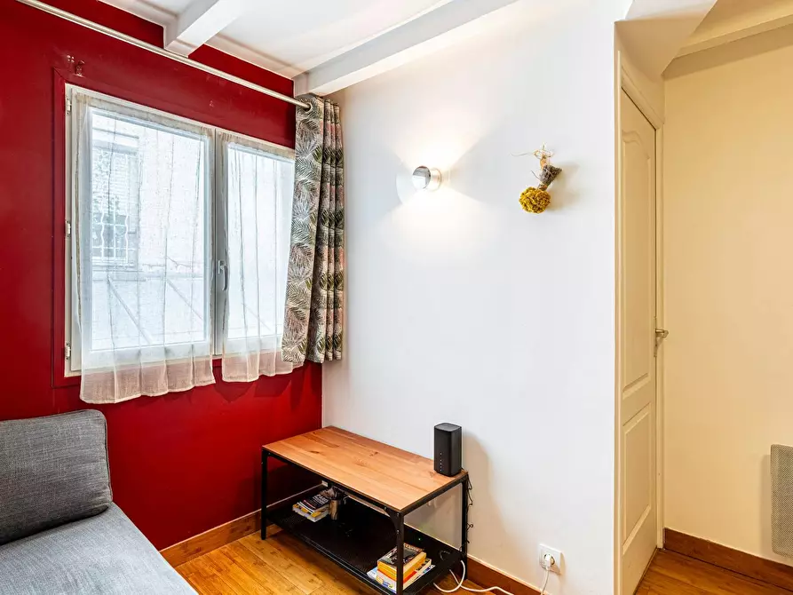 Immagine 10 di Appartamento in affitto  in Rue Meslay a Paris 03
