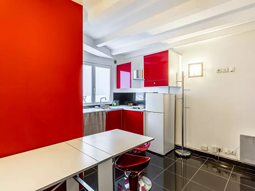 Immagine 9 di Appartamento in affitto  in Rue Meslay a Paris 03