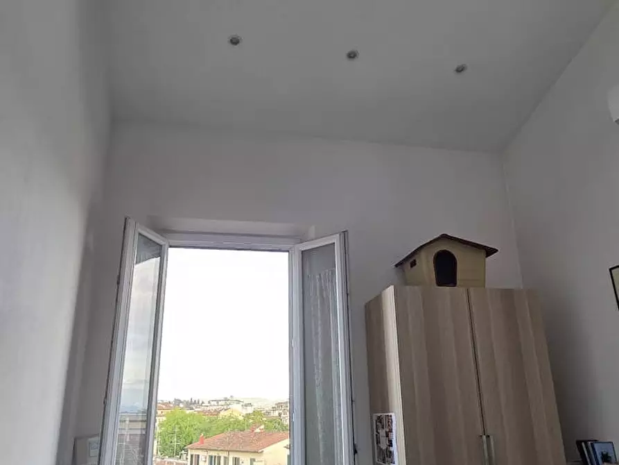 Immagine 4 di Camera in affitto  in Via del Ponte Rosso a Firenze