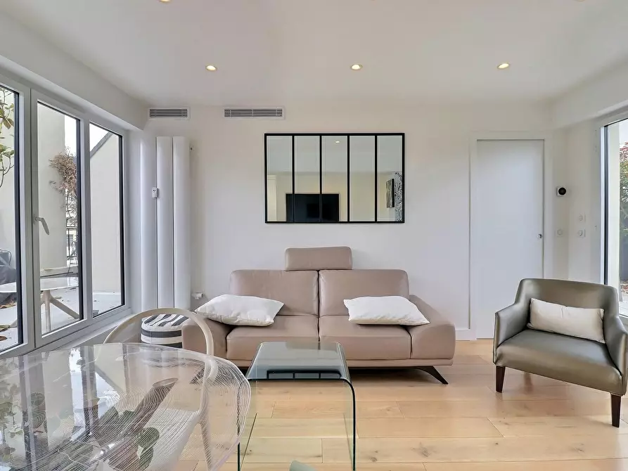 Immagine 8 di Appartamento in affitto  in Rue Lauriston a Paris 16