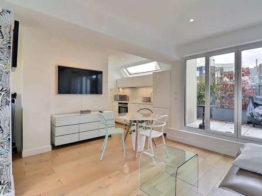 Immagine 6 di Appartamento in affitto  in Rue Lauriston a Paris 16