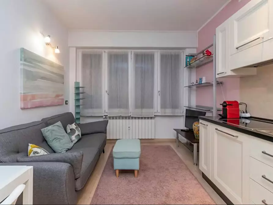Immagine 1 di Casa indipendente in affitto  in Via Ludovico Lazzaro Zamenhof a Milano