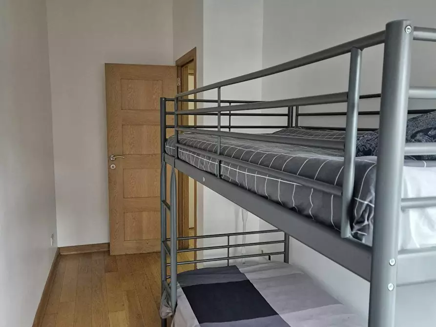 Immagine 4 di Appartamento in affitto  in Rue Wayez a Anderlecht