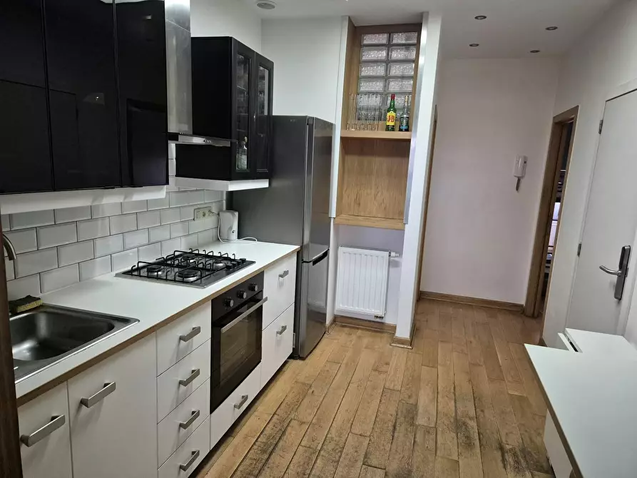 Immagine 3 di Appartamento in affitto  in Rue Wayez a Anderlecht