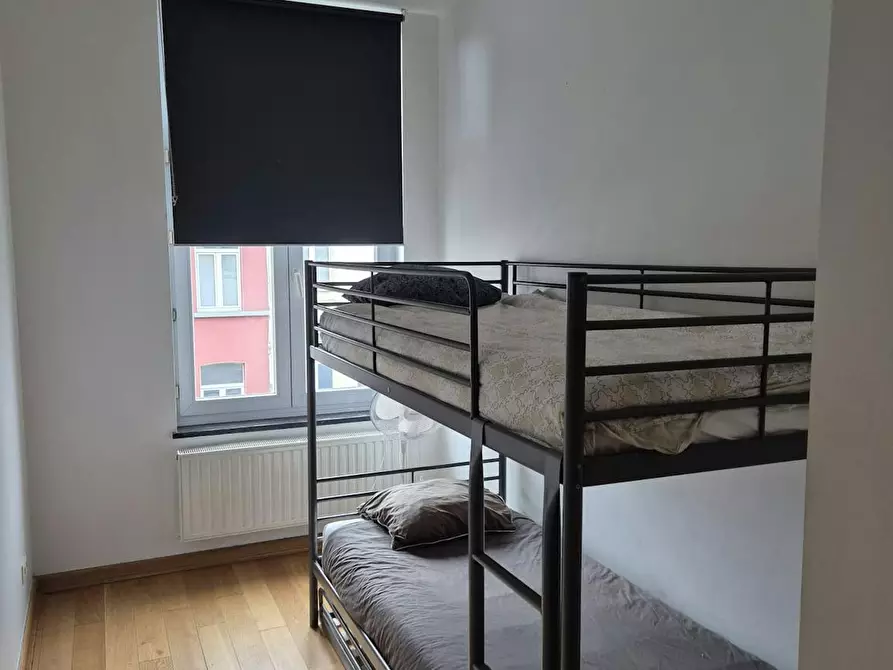 Immagine 1 di Appartamento in affitto  in Rue Wayez a Anderlecht