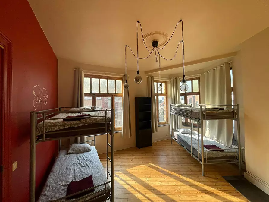 Immagine 1 di Appartamento in affitto  in Rue Peter Benoit a Etterbeek
