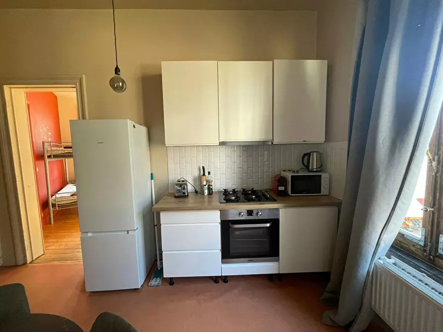 Immagine 5 di Appartamento in affitto  in Rue Peter Benoit a Etterbeek