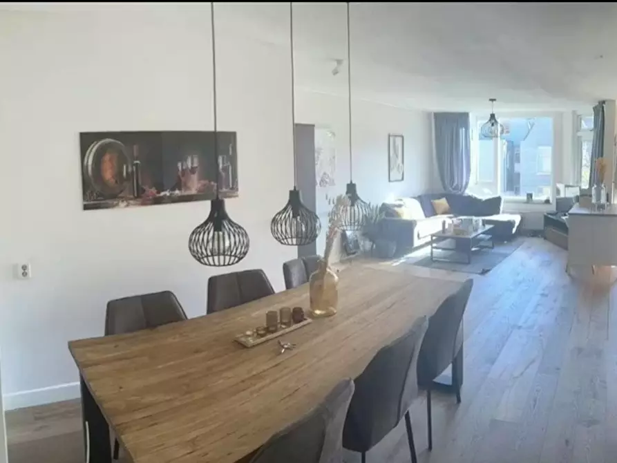 Immagine 1 di Appartamento in affitto  in Saenredamstraat a Amsterdam