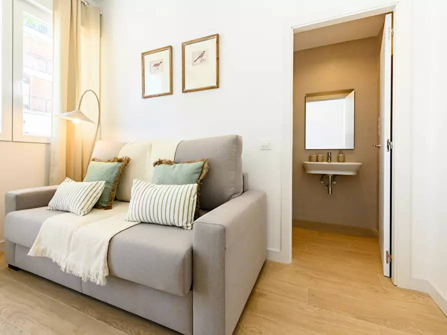 Immagine 9 di Appartamento in affitto  in Calle de Sierra Bullones a Madrid