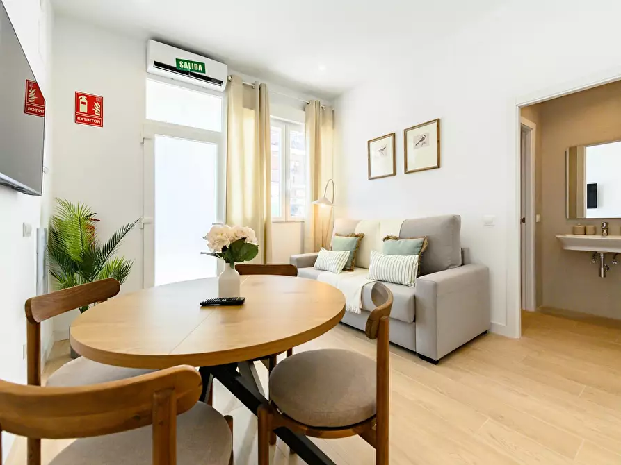 Immagine 7 di Appartamento in affitto  in Calle de Sierra Bullones a Madrid