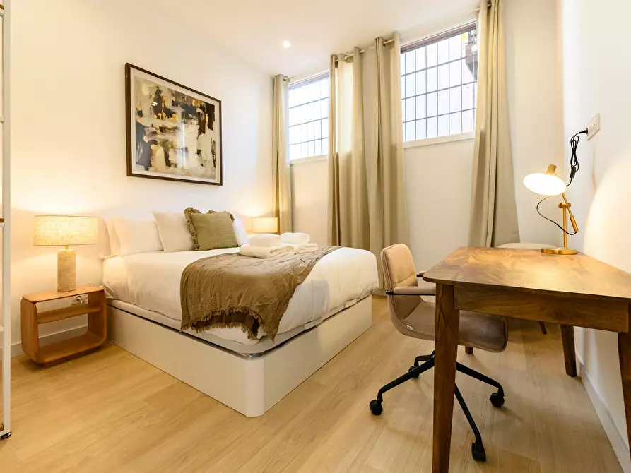 Immagine 1 di Appartamento in affitto  in Calle de Sierra Bullones a Madrid