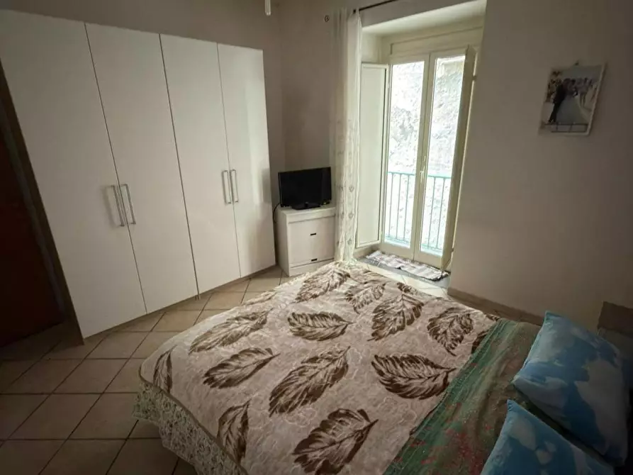 Immagine 3 di Camera in affitto  in Vico Limoncello a Napoli