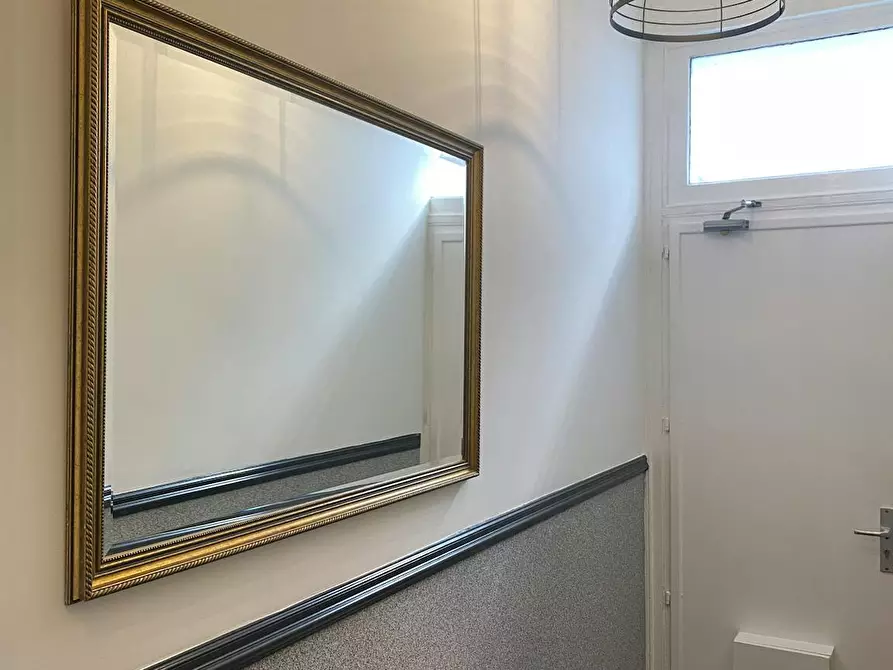 Immagine 8 di Appartamento in affitto  in Rue du Gouvernement Provisoire a Bruxelles