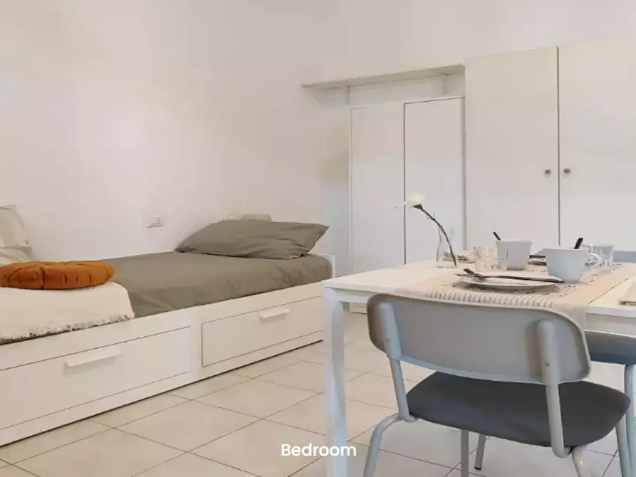 Immagine 2 di Appartamento in affitto  in Via Friuli a Milano