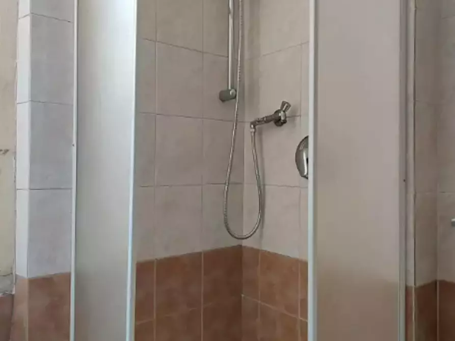 Immagine 10 di Appartamento in affitto  in Via Friuli a Milano