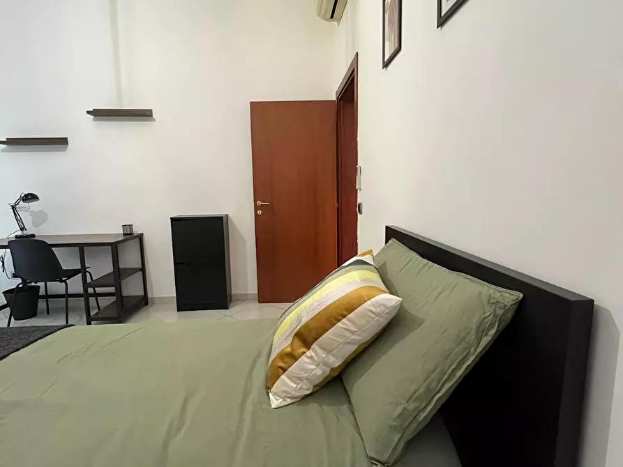 Immagine 6 di Camera in affitto  in Via Liguria a Bologna