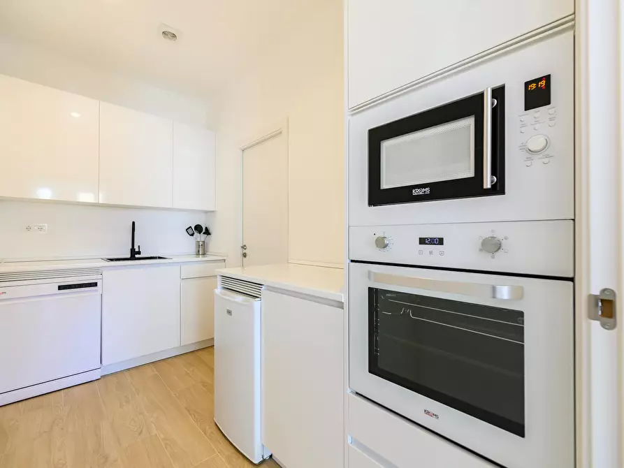 Immagine 4 di Appartamento in affitto  in Calle de Sierra Bullones a Madrid