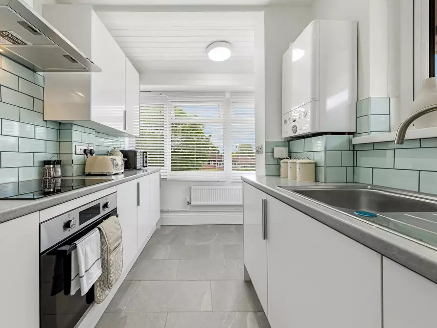 Immagine 10 di Appartamento in affitto  in Moremead Road a Lewisham
