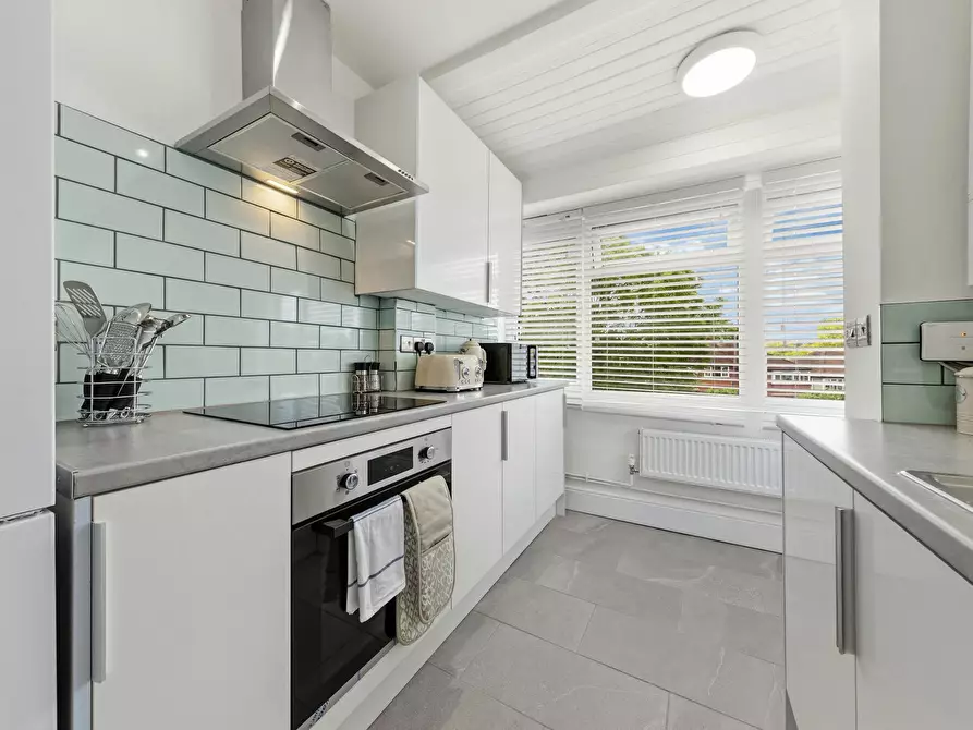 Immagine 9 di Appartamento in affitto  in Moremead Road a Lewisham