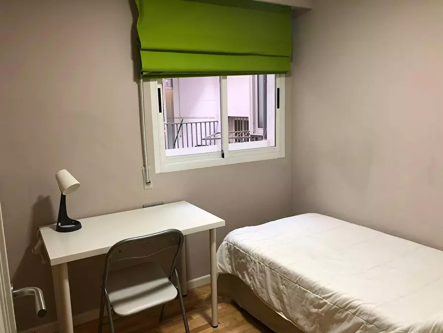 Immagine 1 di Camera in affitto  in Carrer Enric Valor a Alboraya