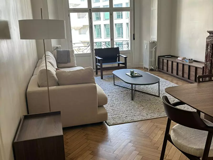 Immagine 1 di Appartamento in affitto  in Rue du Champ de Mars a Ixelles