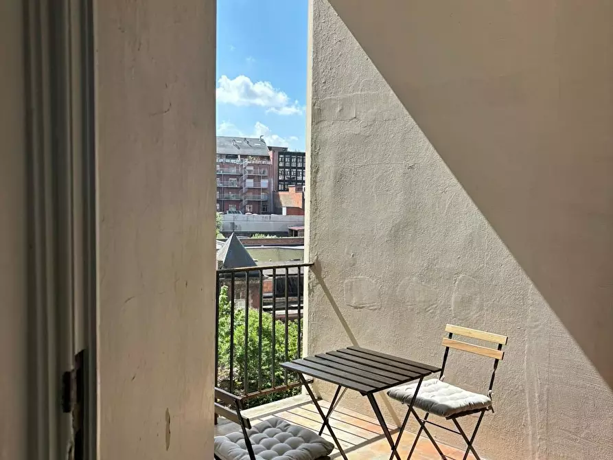 Immagine 5 di Appartamento in affitto  in Rue du Champ de Mars a Ixelles