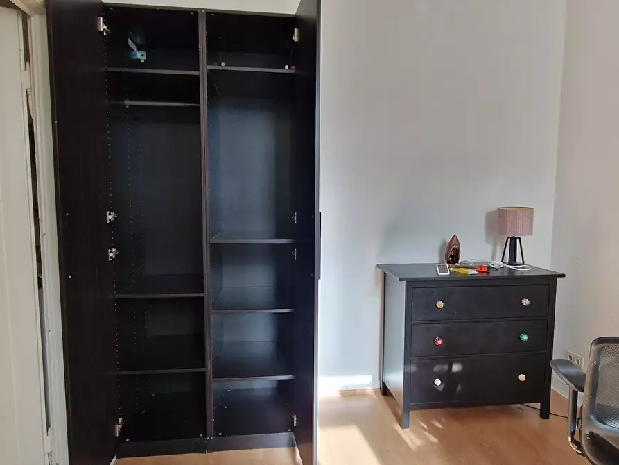 Immagine 4 di Camera condivisa in affitto  in Kempgensweg a Düsseldorf