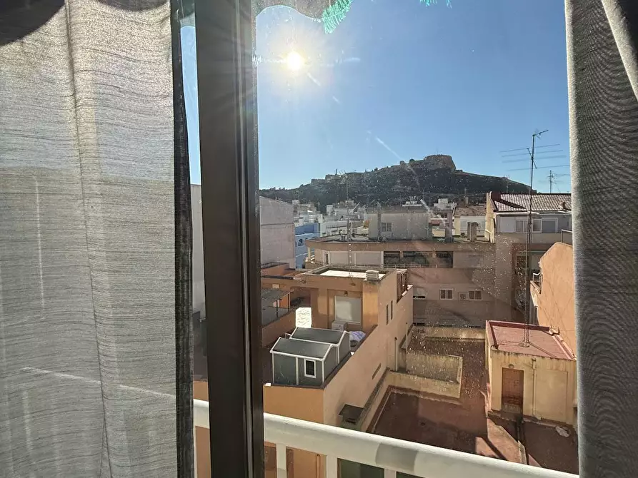 Immagine 10 di Camera in affitto  in Calle Elda a Alicante/Alacant