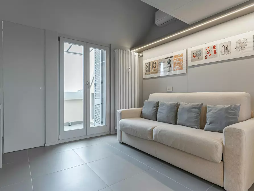 Immagine 3 di Appartamento in affitto  in Via Giulio e Corrado Venini a Milano