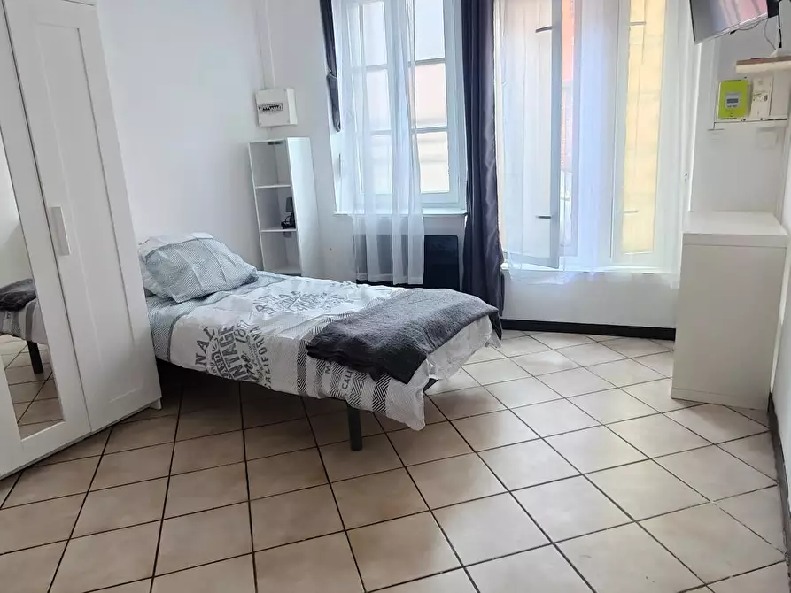 Immagine 2 di Appartamento in affitto  in Rue des Meuniers a Lille