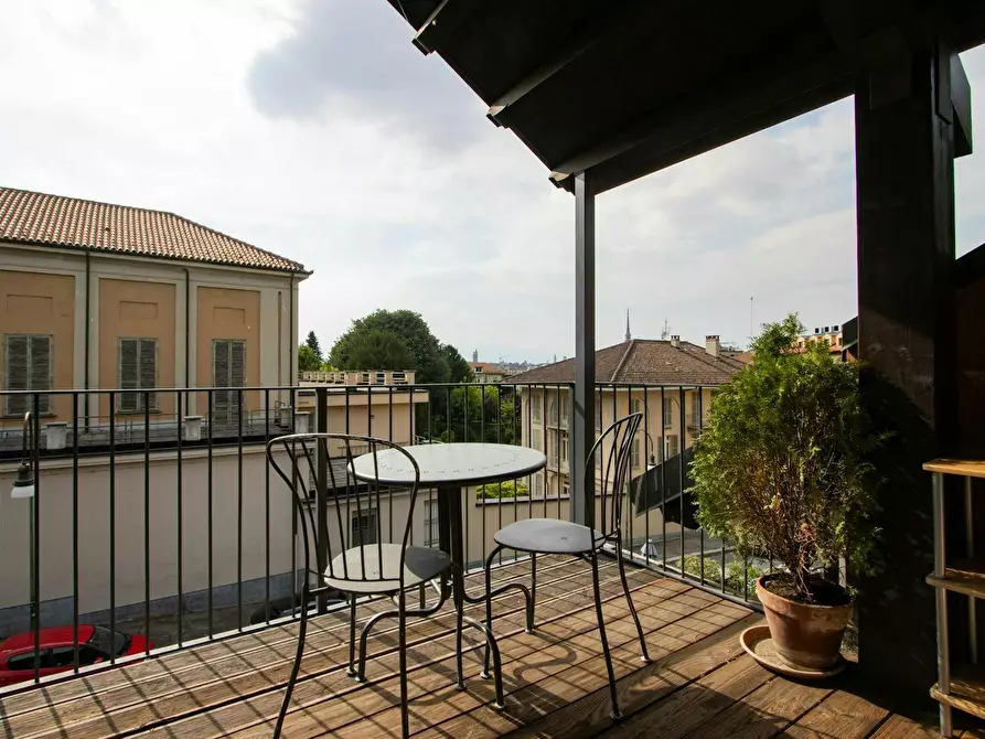 Immagine 6 di Appartamento in affitto  in Via Giuseppe Biamonti a Torino