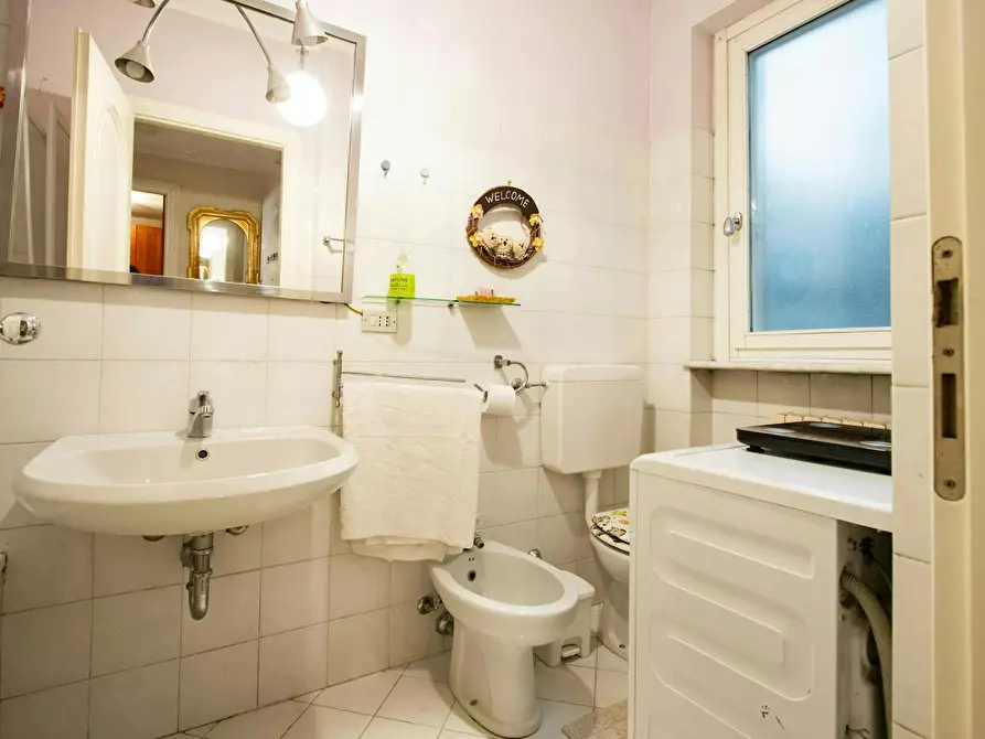 Immagine 9 di Appartamento in affitto  in Via Giuseppe Biamonti a Torino