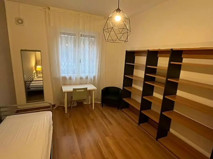 Immagine 2 di Camera in affitto  in Via Gaetano Donizetti a Forli'