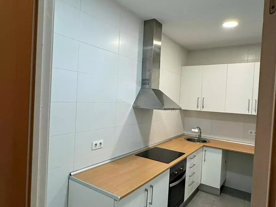 Immagine 7 di Camera in affitto  in Carrer de Milans a Barcelona