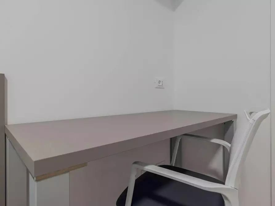 Immagine 7 di Camera in affitto  in Via della Malvasia a Trento