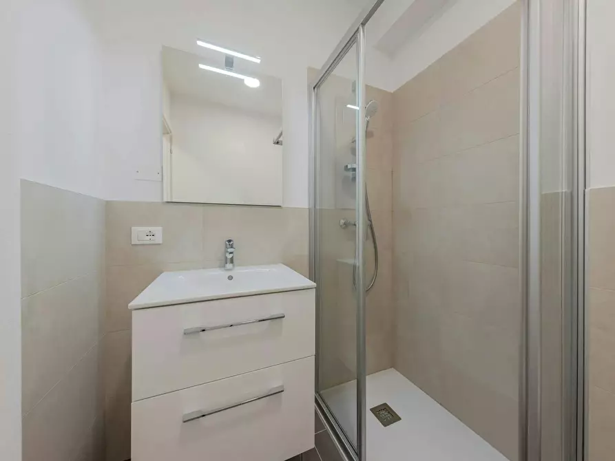 Immagine 9 di Camera in affitto  in Via della Malvasia a Trento