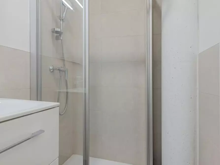 Immagine 8 di Camera condivisa in affitto  in Via della Malvasia a Trento