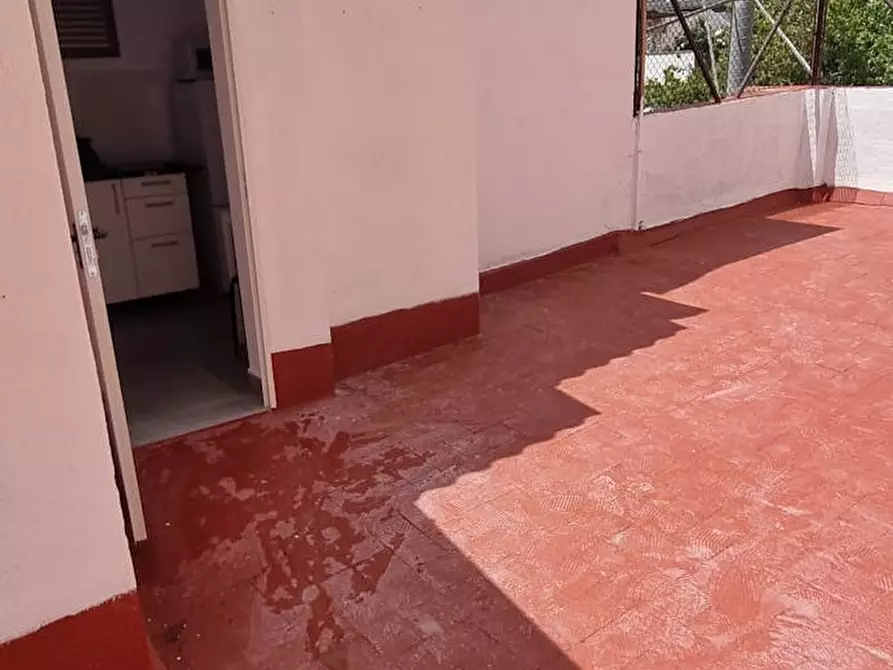 Immagine 5 di Camera in affitto  in Carrer de l'Encarnació a Barcelona