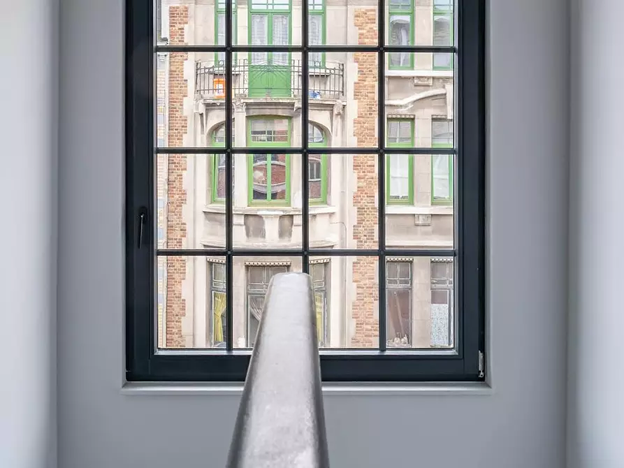 Immagine 10 di Appartamento in affitto  in Rue Max Roos a Schaerbeek