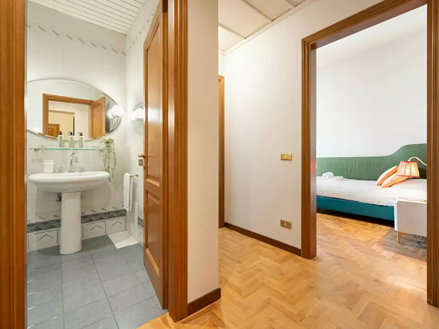 Immagine 5 di Appartamento in affitto  in Via Panzani a Firenze